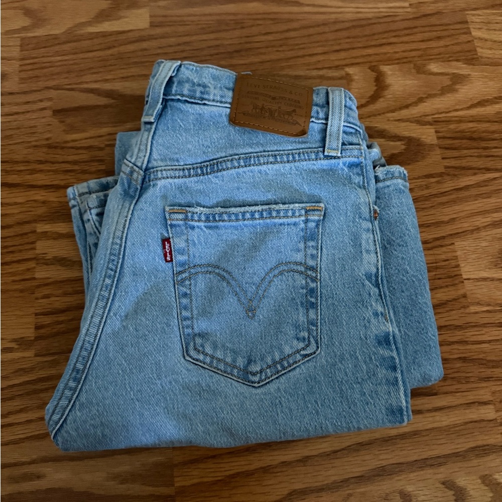 Levi's Women’s ribcage bell bottom jeans